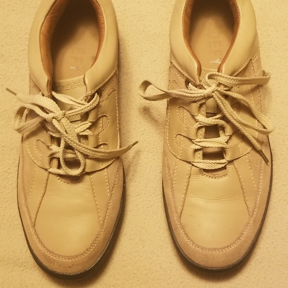Gravity defier shoes